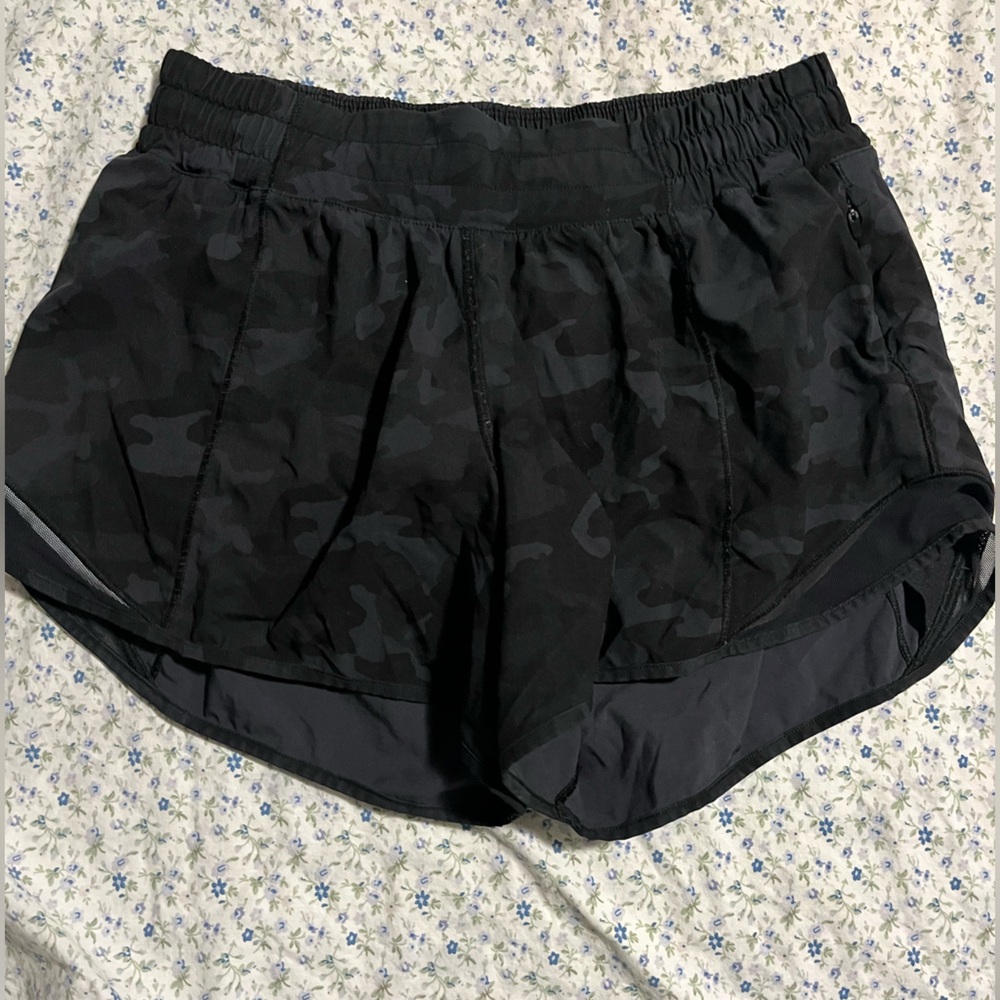 Lululemon Athletica Black Camo Athletic Shorts